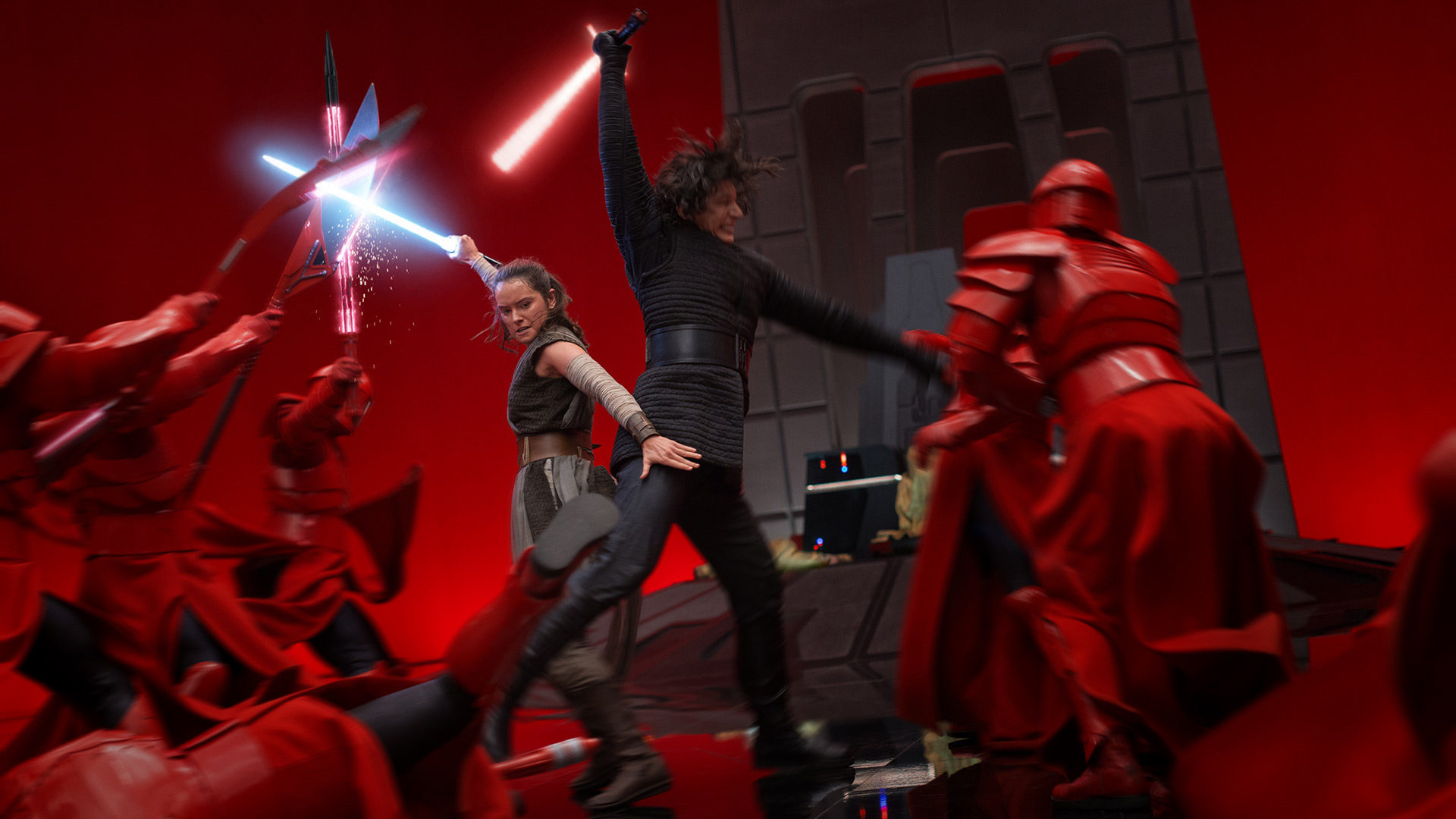 Rey and Kylo Ren fight guards