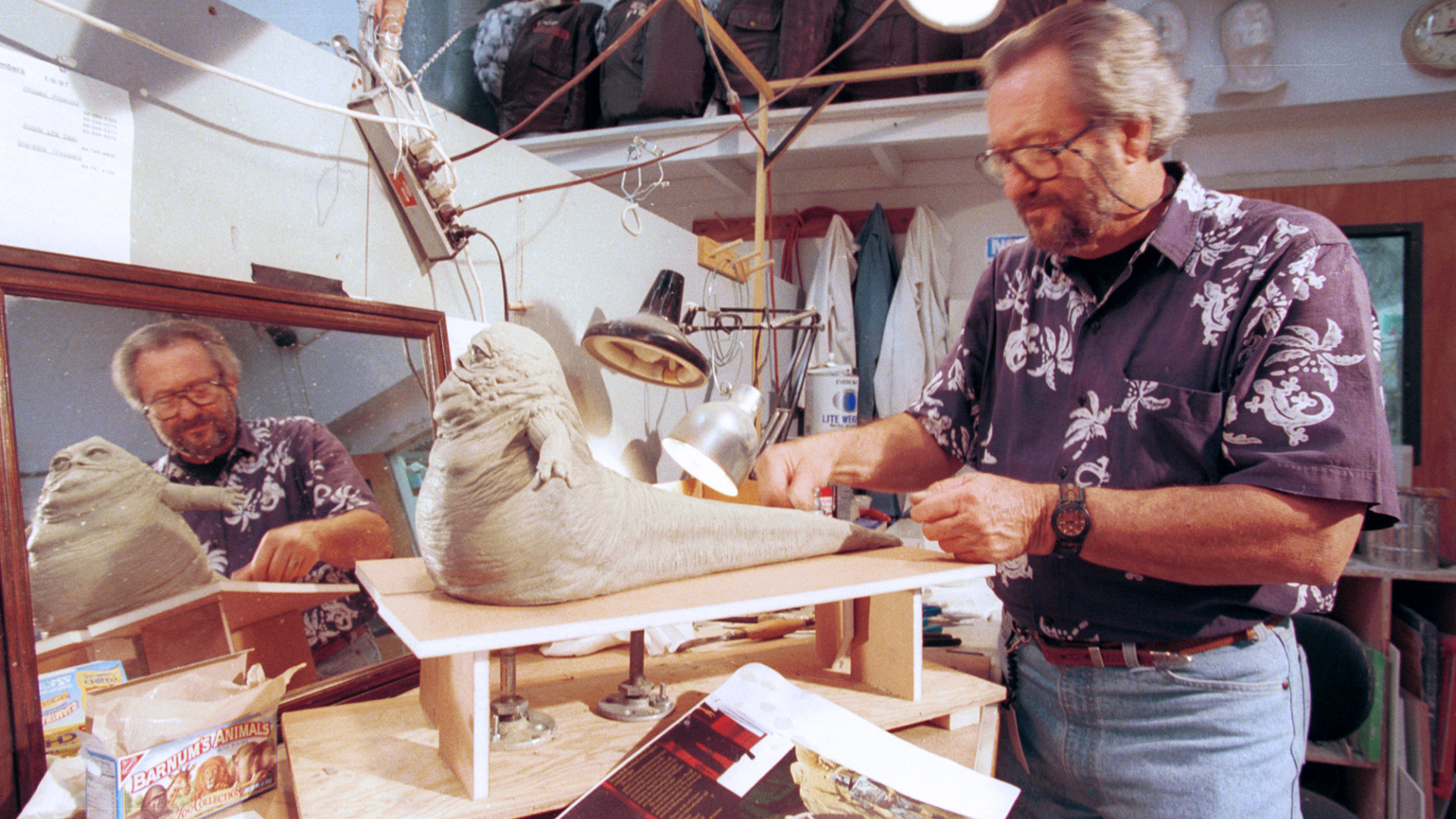 Sculptor Richard Miller