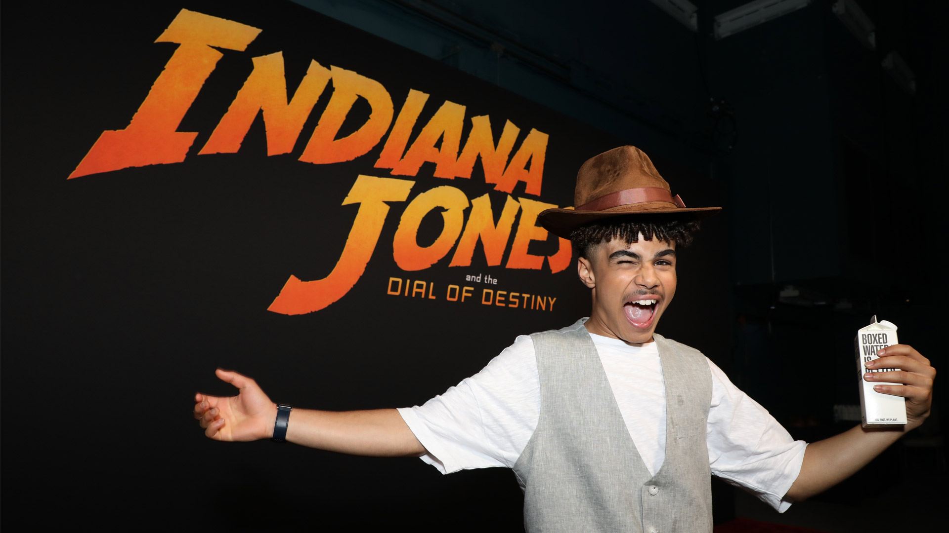 Ethann Isidore with an Indy hat at the U.S. premiere red carpet